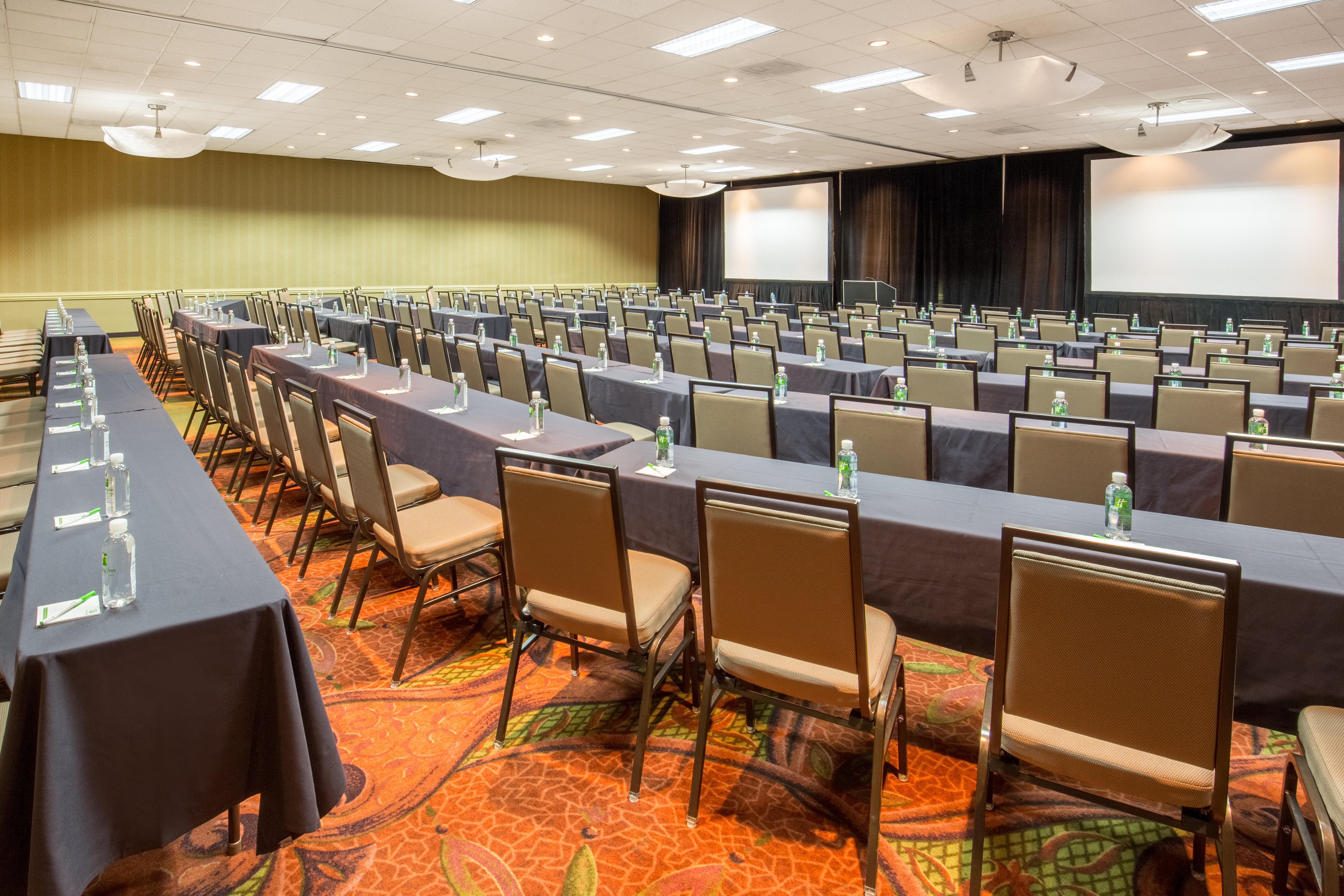 Holiday Inn Portland-Airport I-205 By Ihg Exterior photo