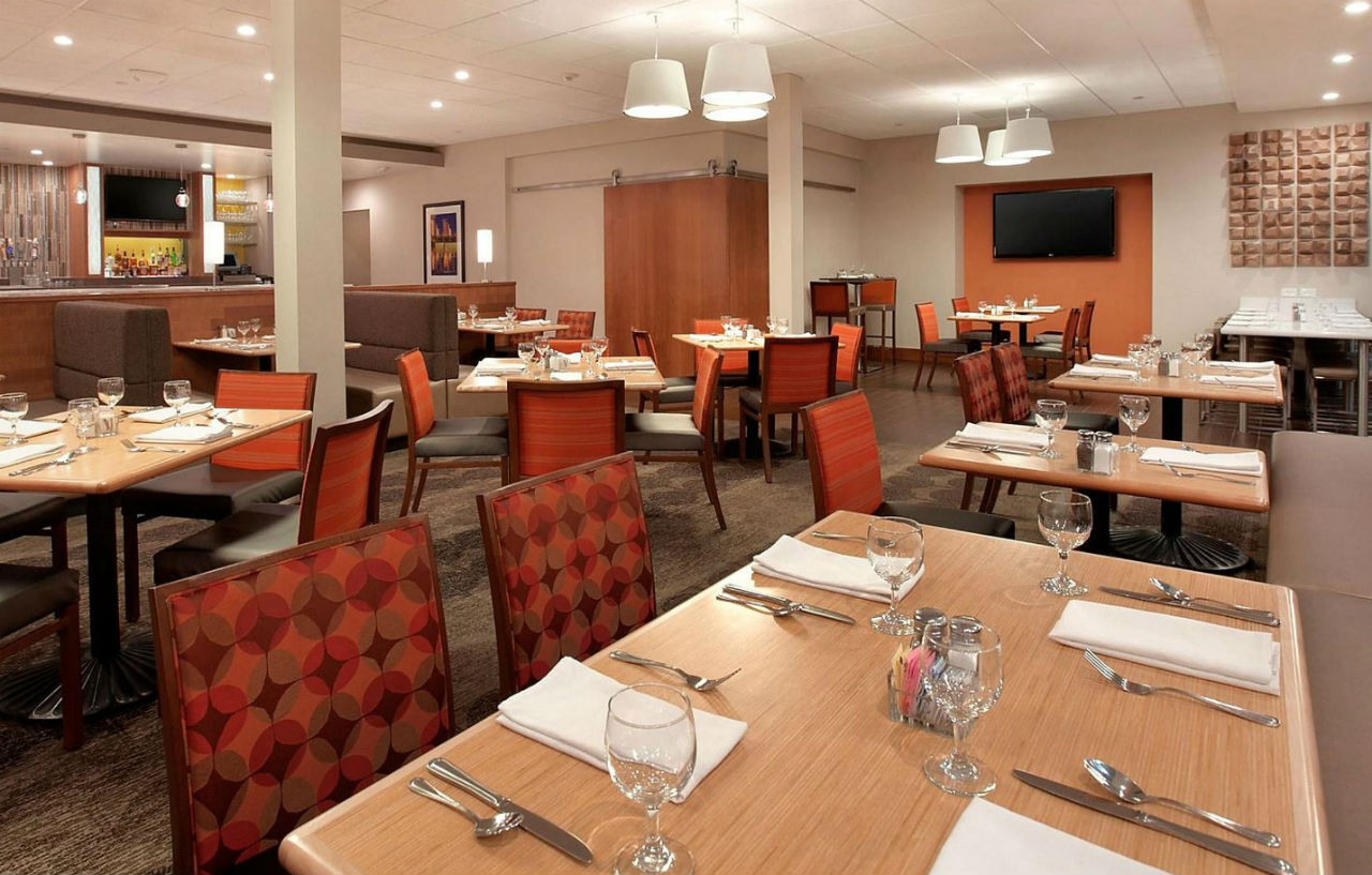 Holiday Inn Portland-Airport I-205 By Ihg Exterior photo